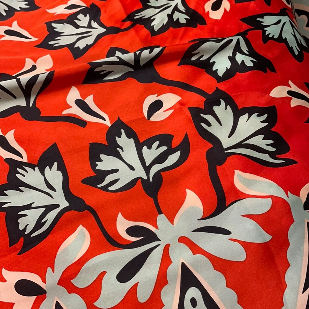 Bright color scarf